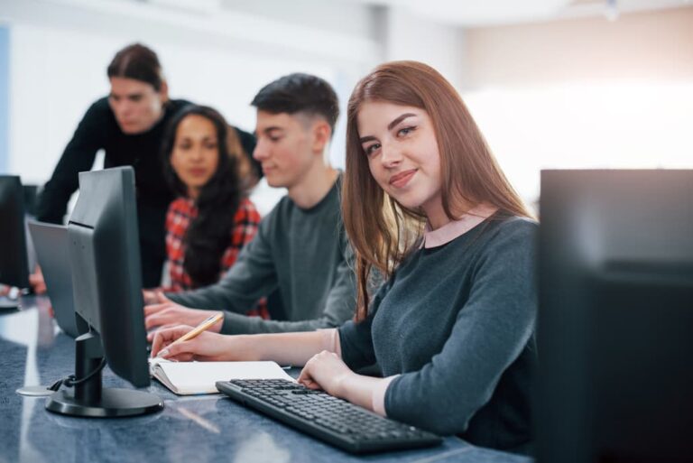 Why Study Diploma of Business (Operations) at QIBA ?